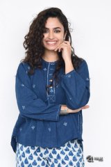 Malavika Nair New Stills